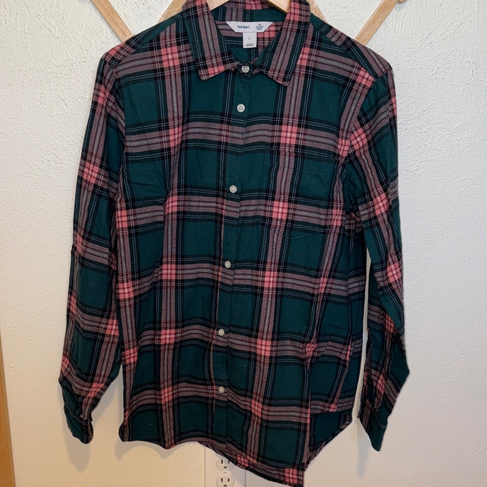 Old Navy Teal and Pink Plaid Button-Front Shirt